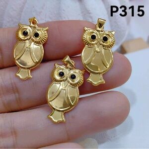 Gold Owl 1 Pc 18k Saudi gold light weight Pendant